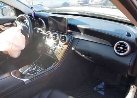 2016 Mercedes-Benz C 300 Luxury 4Matic from USA, damaged, VIN 55SWF4KB0GU108742